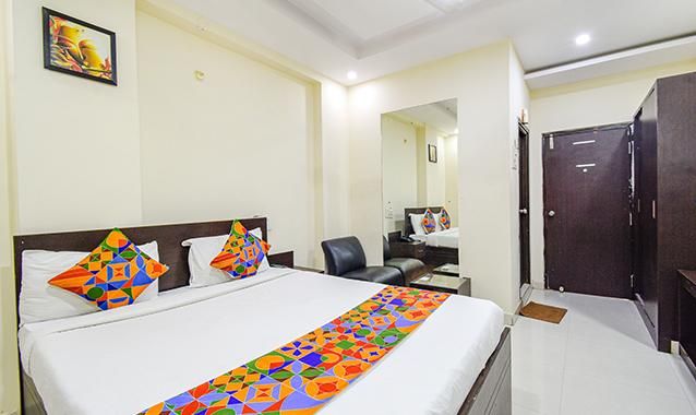  FabHotel Tals Hitech Deluxe Room