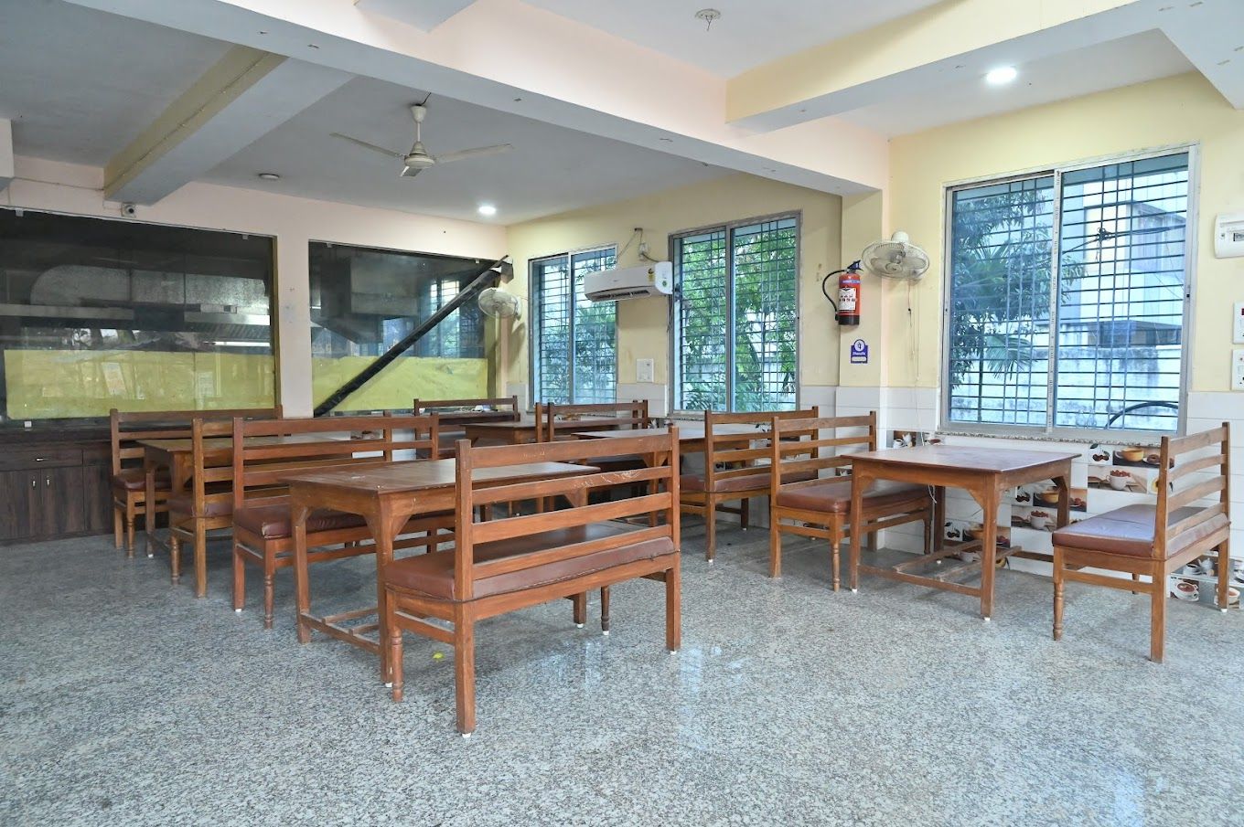 Food & Dining