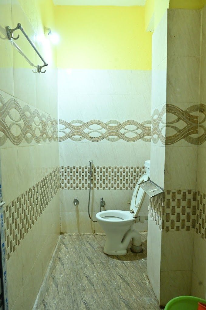 Chouhan Palace Standard Room 5