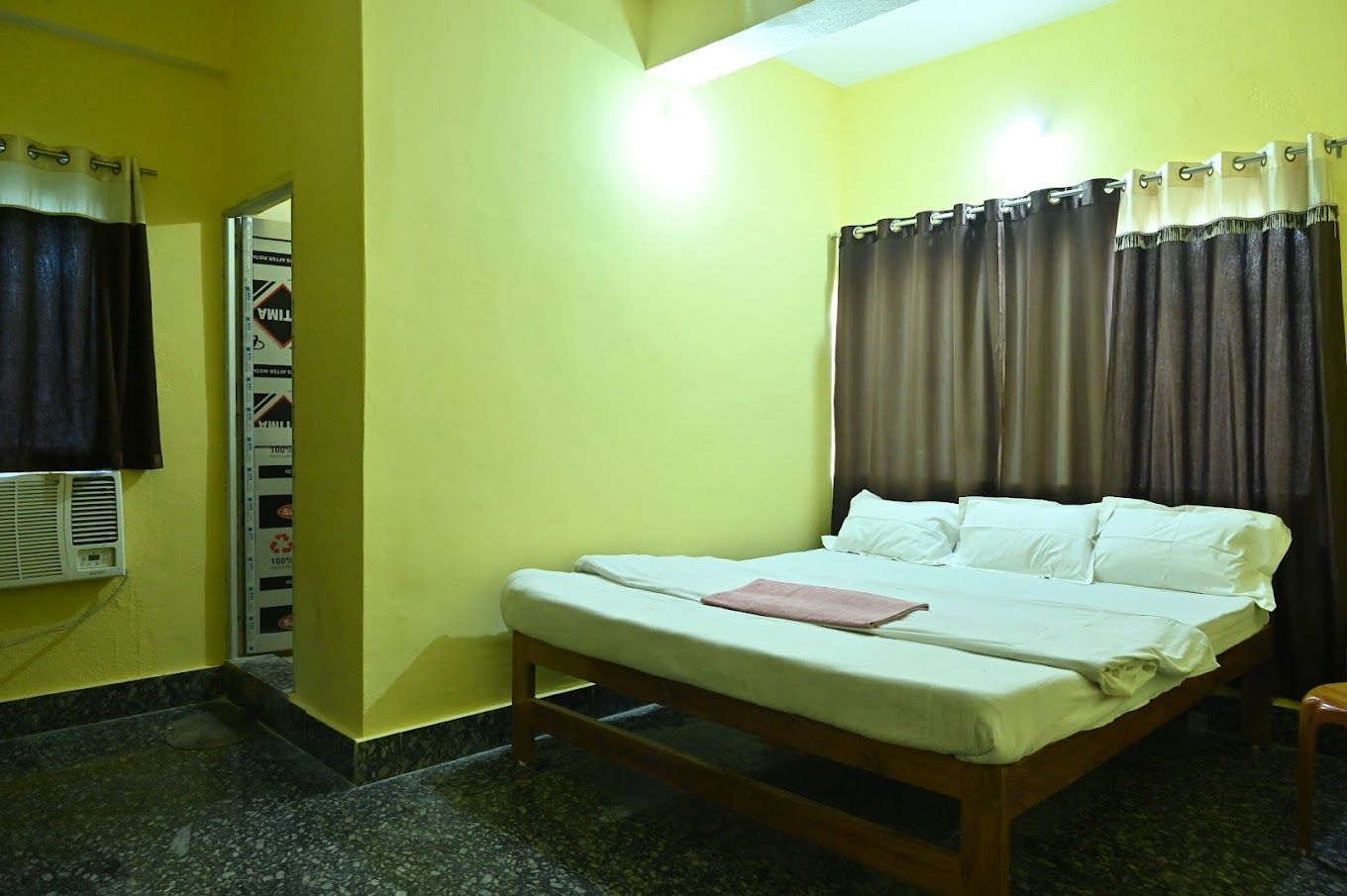 Chouhan Palace Standard Room