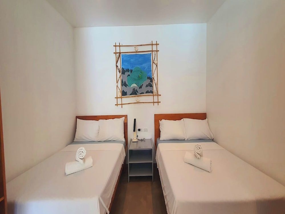 POOLSIDE BUNGALOW (3 BEDS)