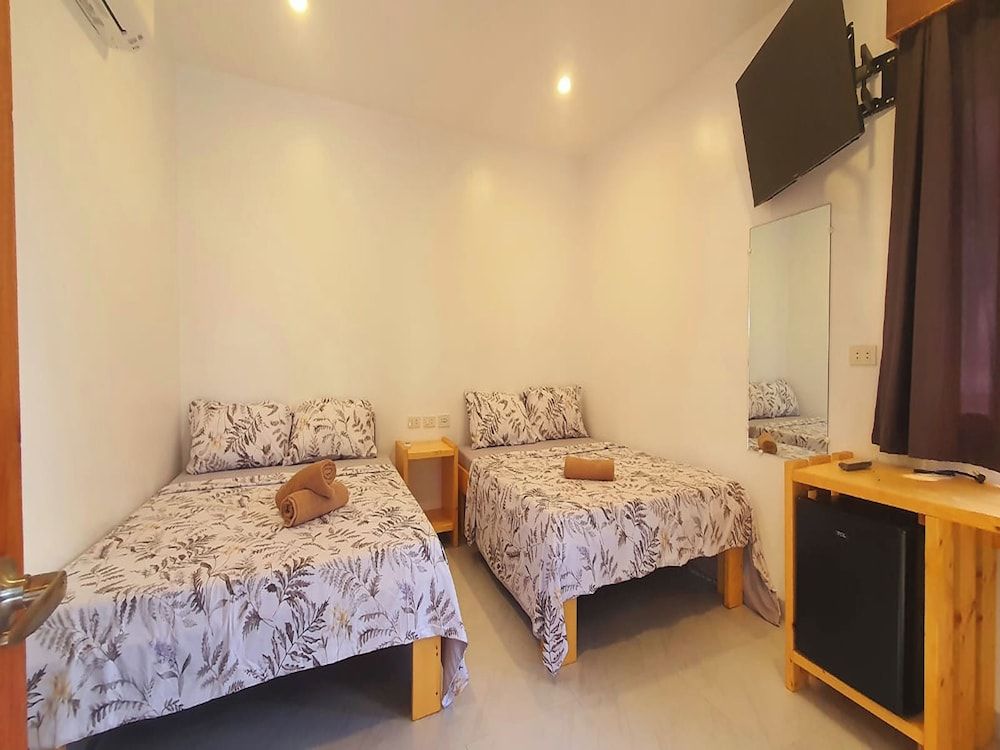 GARDEN BUNGALOW (KING BED)