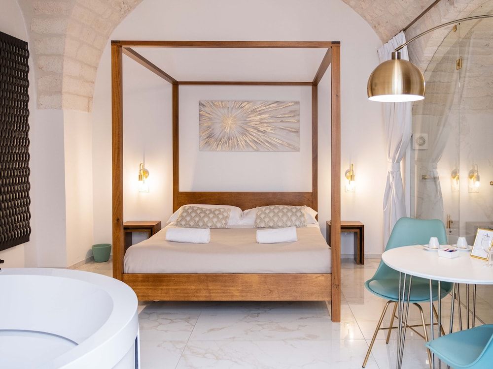 Dama Bianca Boutique Hotel Ostuni Deluxe Suite 3