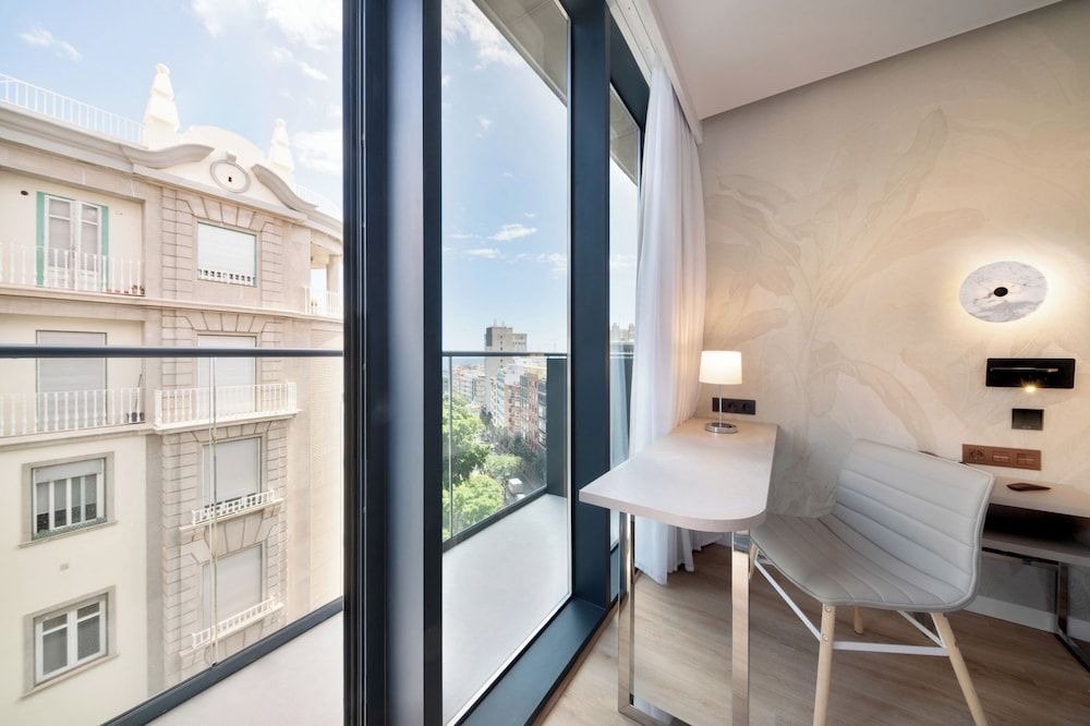 Innside, Room, Balcony