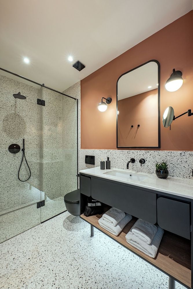 Thirtynine Urban Stay City Double or Twin Room 4