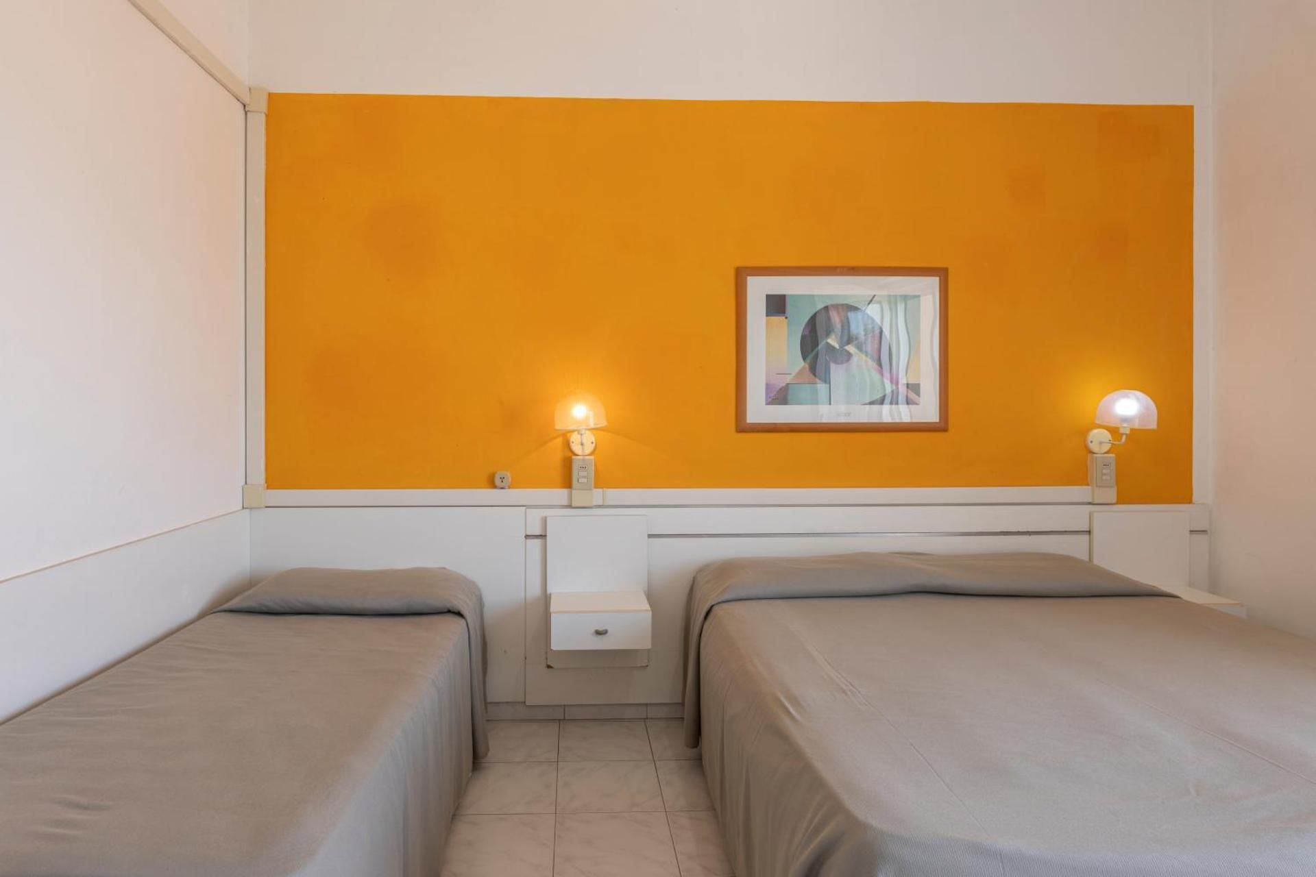 Triple Room with Balcony