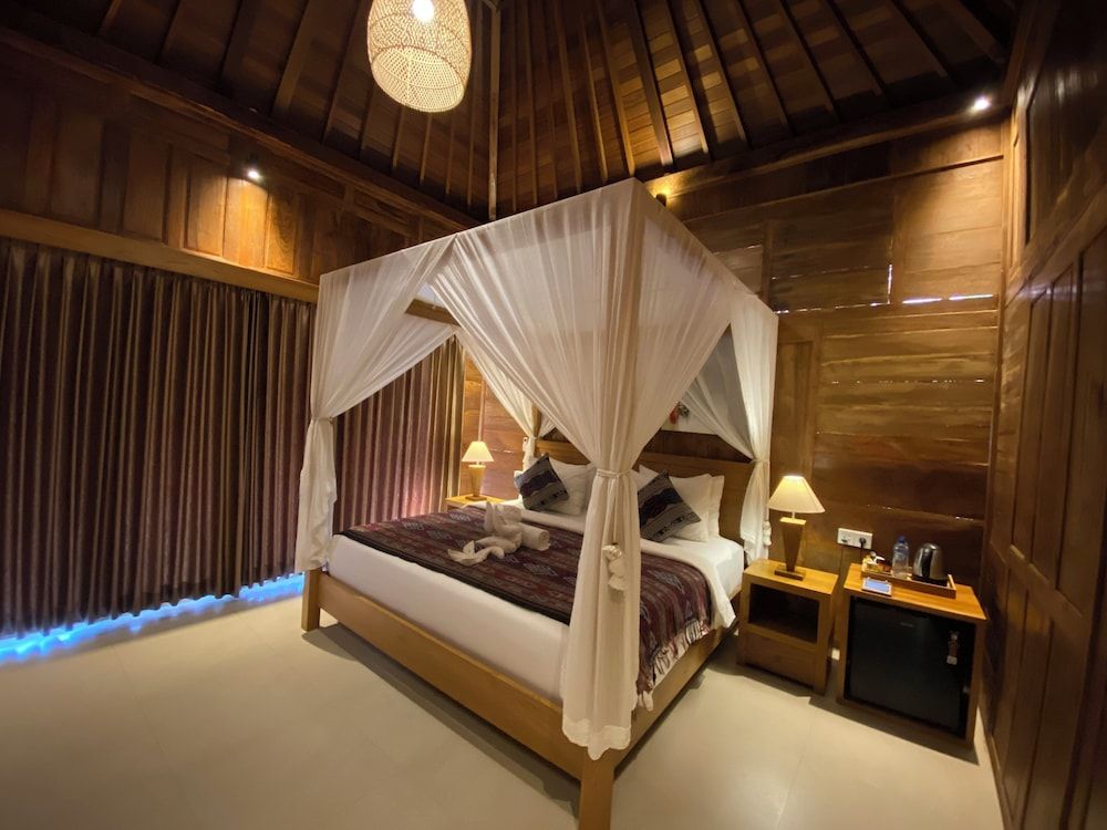 Kubu Sakian Villa Deluxe Double Room, Garden View 6