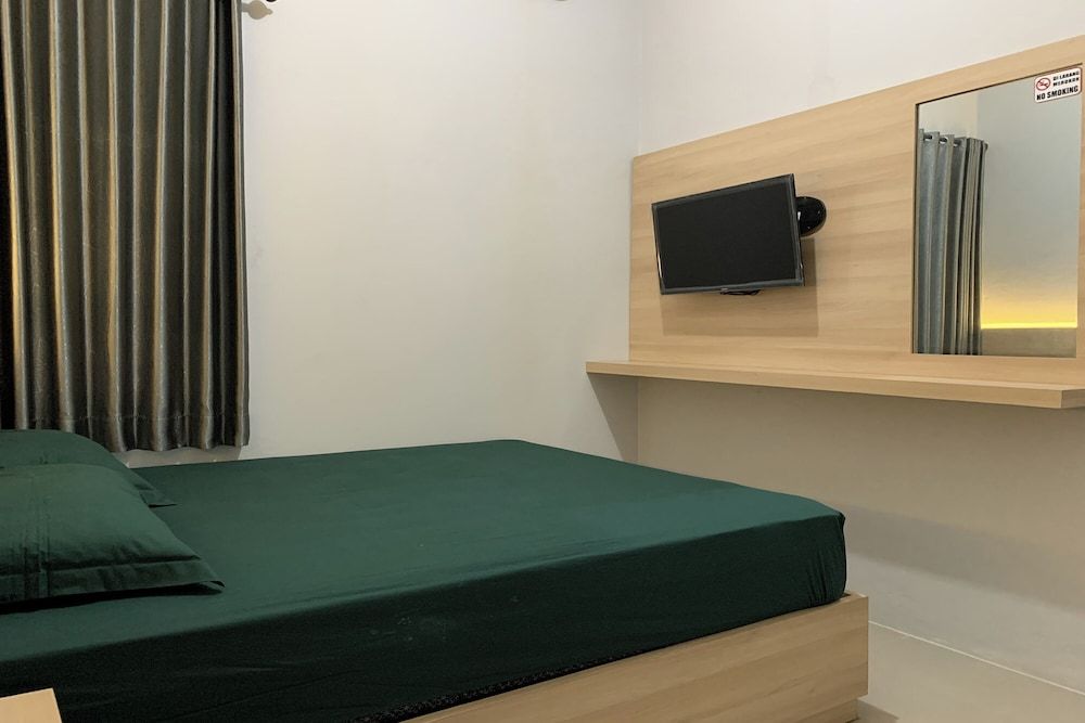 Hotel Merak Indah Superior Double Room 5