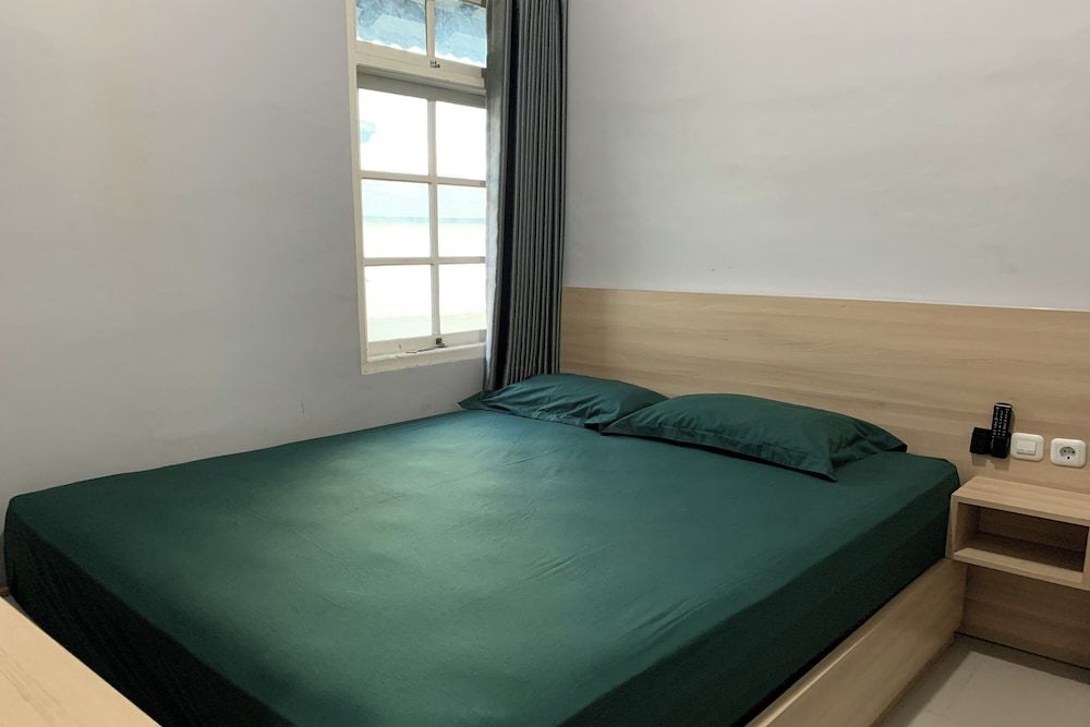 Hotel Merak Indah Superior Double Room 2