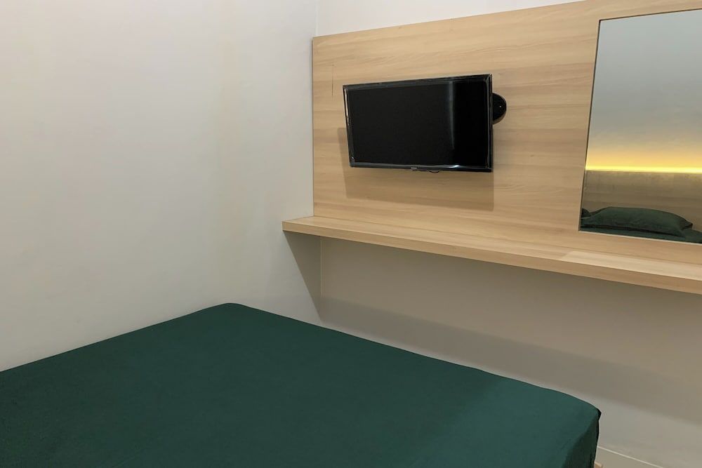 Hotel Merak Indah Superior Double Room 16