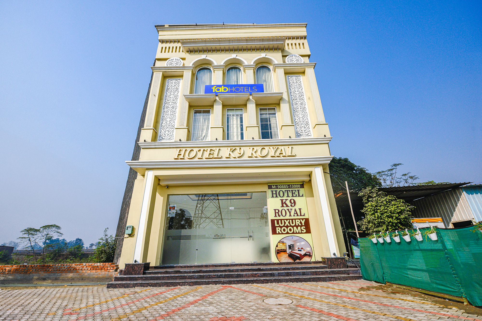 FabHotel K9 Royal
