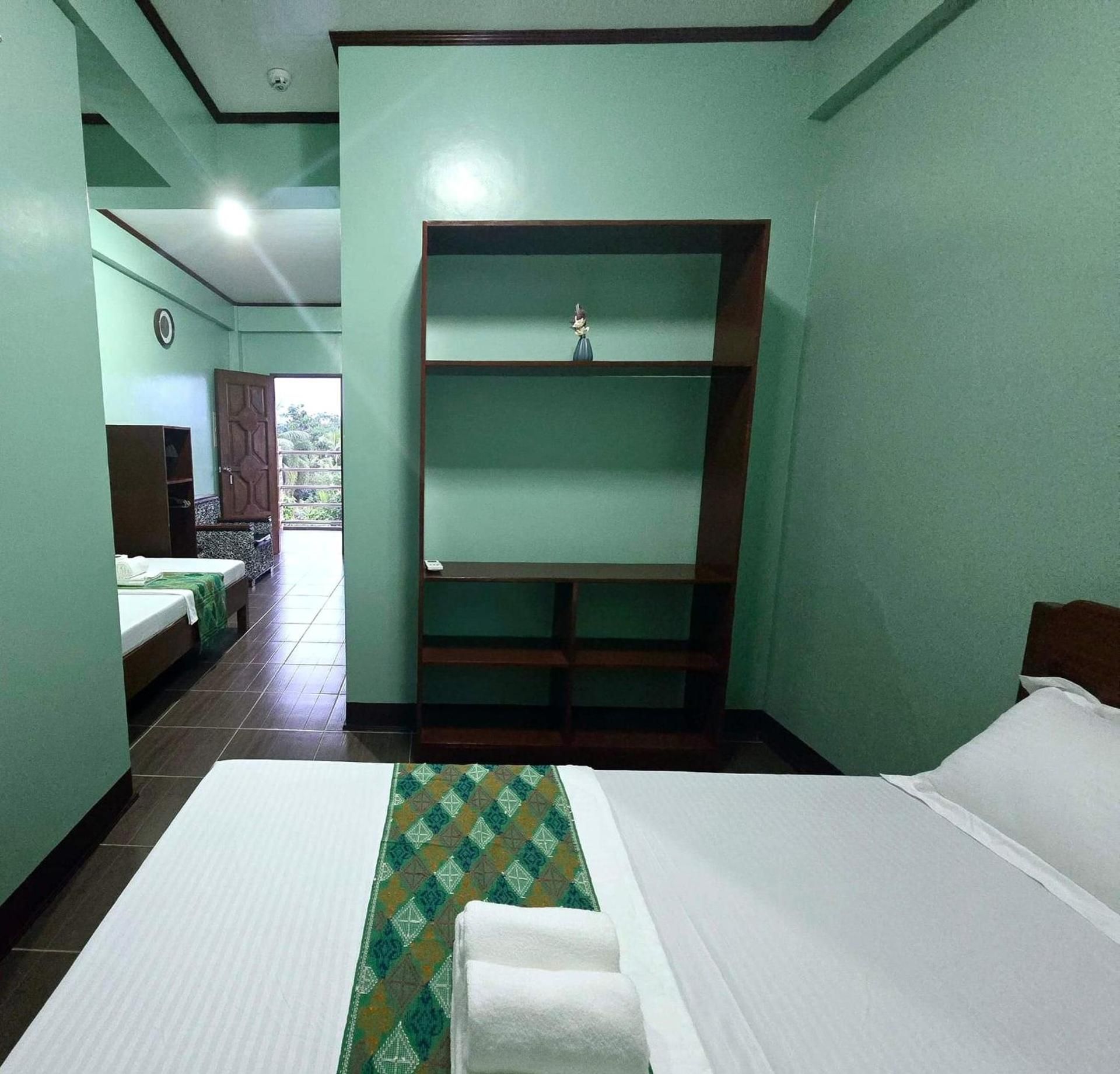 Nober Pension House City Center Deluxe Double Room (2 Adults + 1 Child)