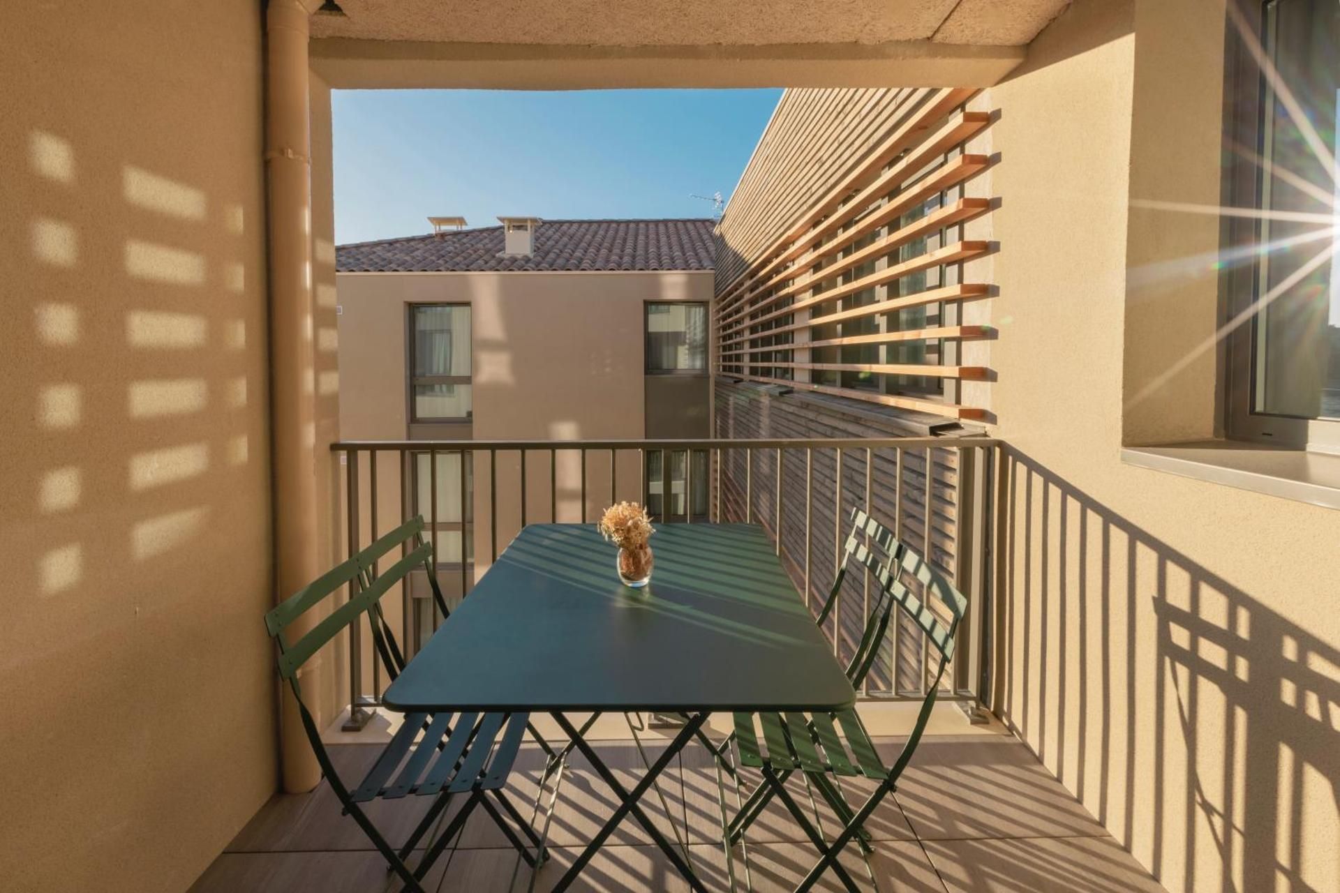 Superior Apartment