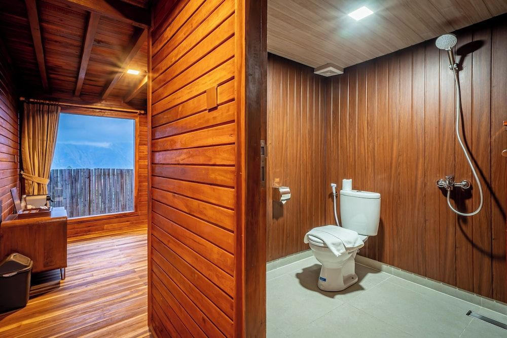 The Dewi Eco Bamboo Villa Studio, 1 Bedroom, Lake View 12