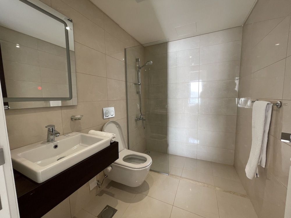 PORTO & ALMIRA BEACH Deluxe Room 12