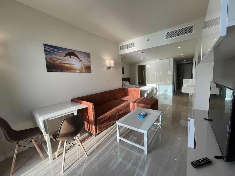 PORTO & ALMIRA BEACH Deluxe Room 16