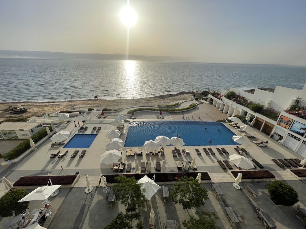 PORTO & ALMIRA BEACH Deluxe Room 9