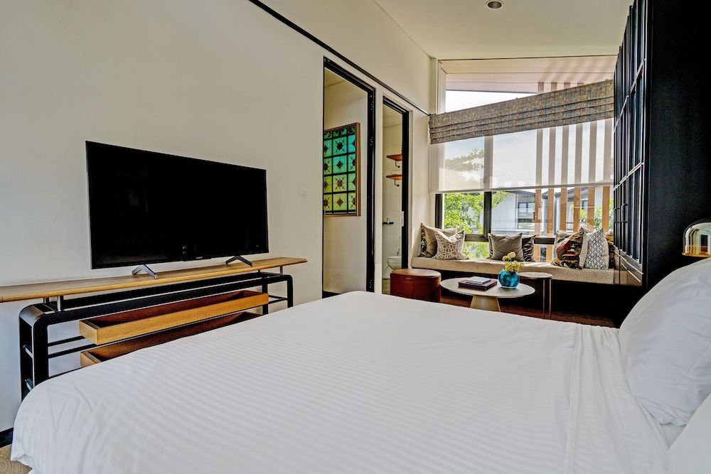 OYO Life 92719 Rolling Hills Residence Karawang Deluxe Double Room