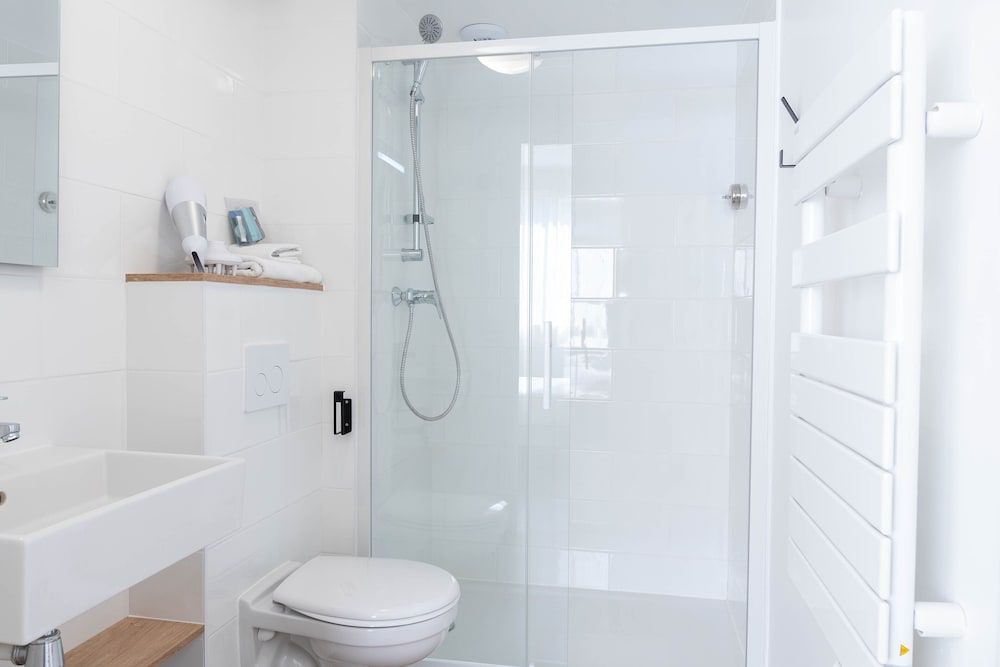 UXCO Kabane Montpellier Apartment, 1 Bedroom 4