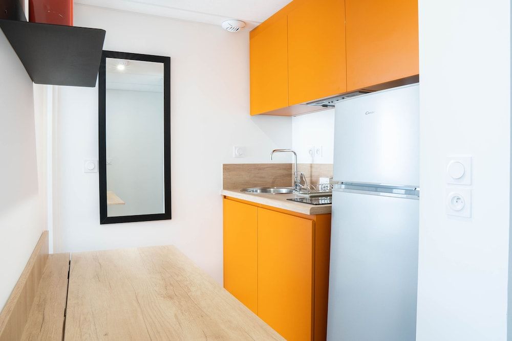 UXCO Kabane Montpellier Apartment, 2 Bedrooms 5