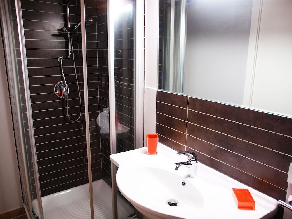 CasEpicarmo Guest House Double or Twin Room 7