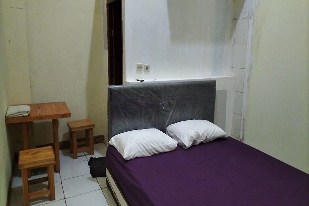 Mozza Guest House Economy Room 4