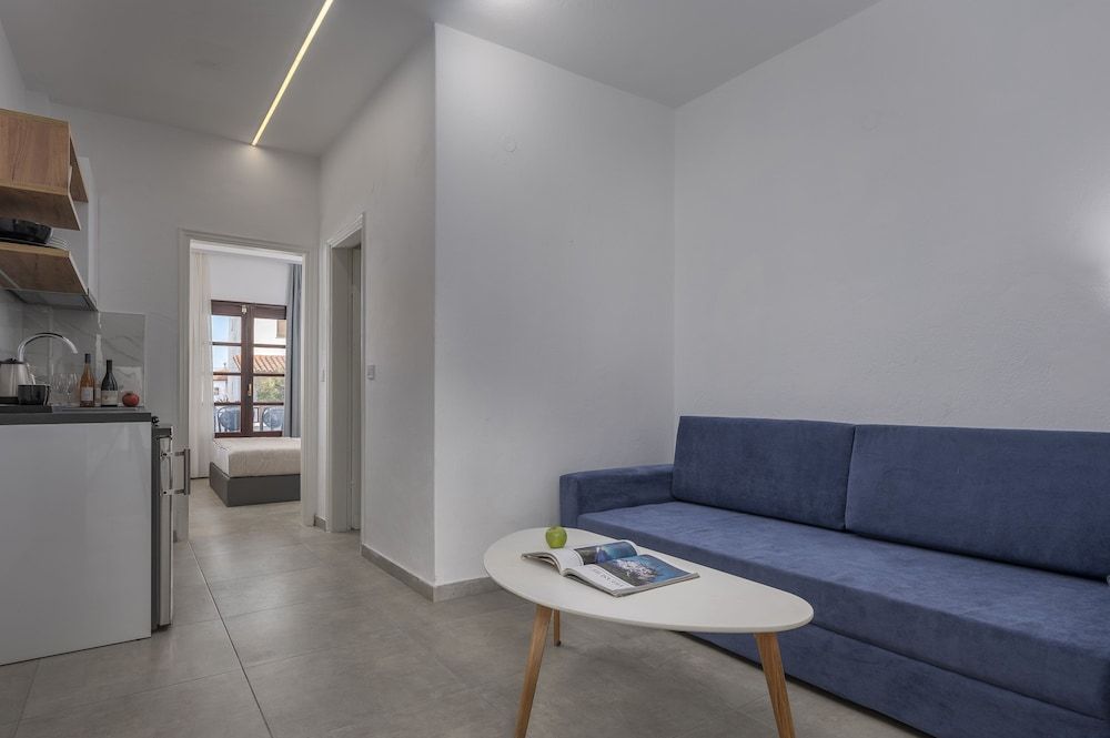 Eleon Suites & Apartments Suite, 1 Bedroom 12