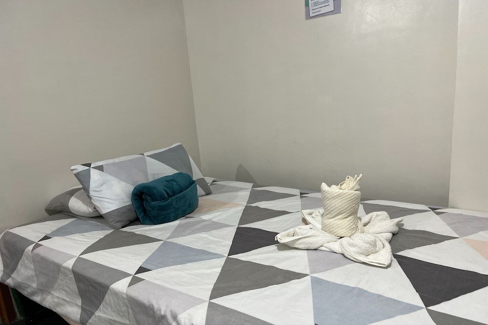 Happy Grey Hotel Vigan Family Double Room 8