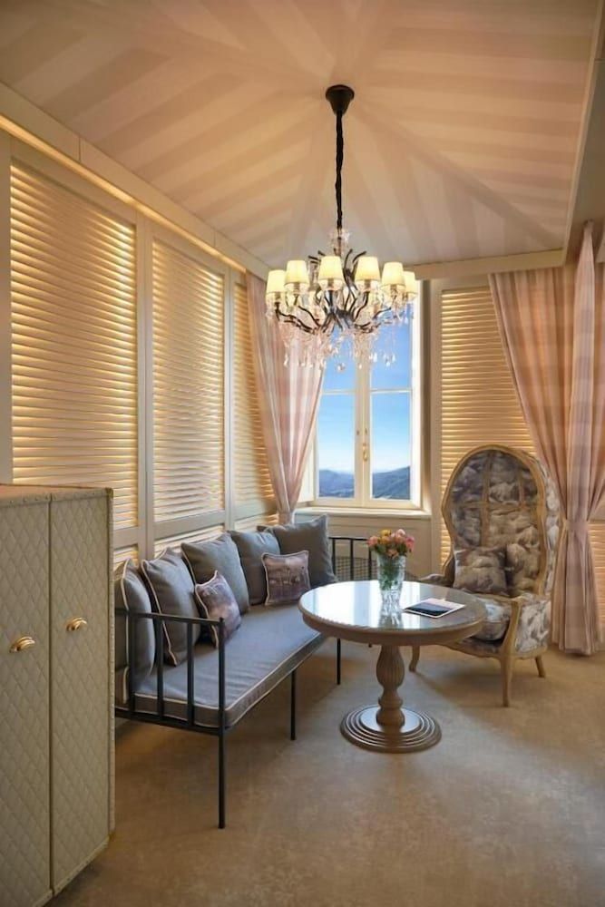 CABANA JUNIOR SUITE