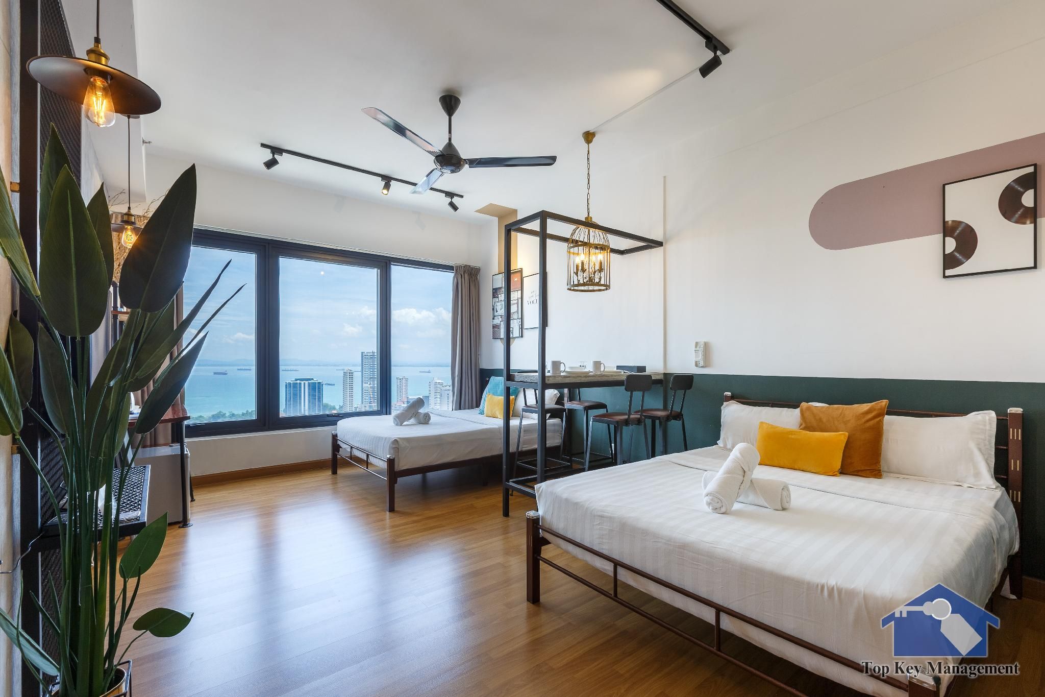 Sea View Suite