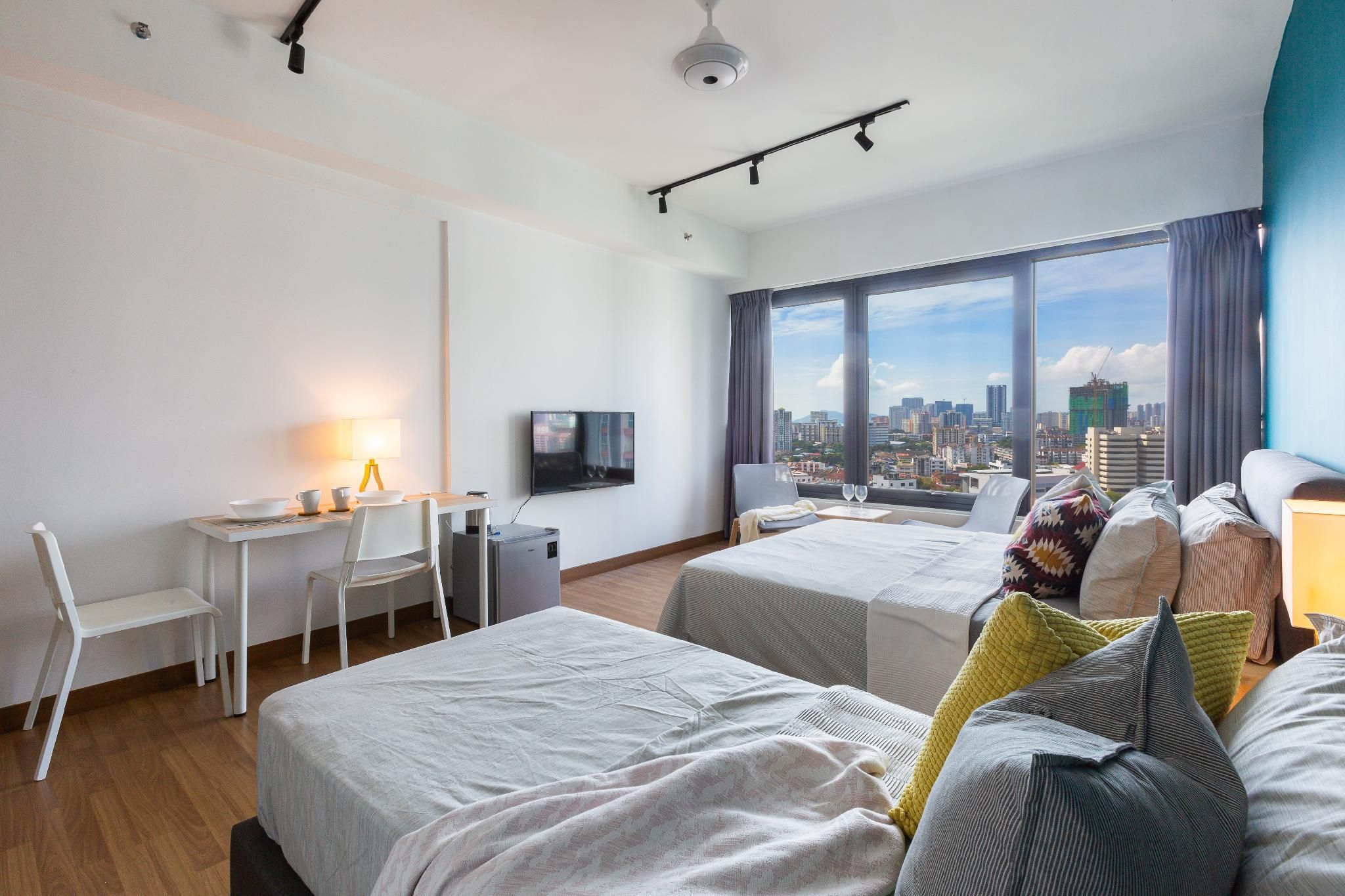City View Studio Suite