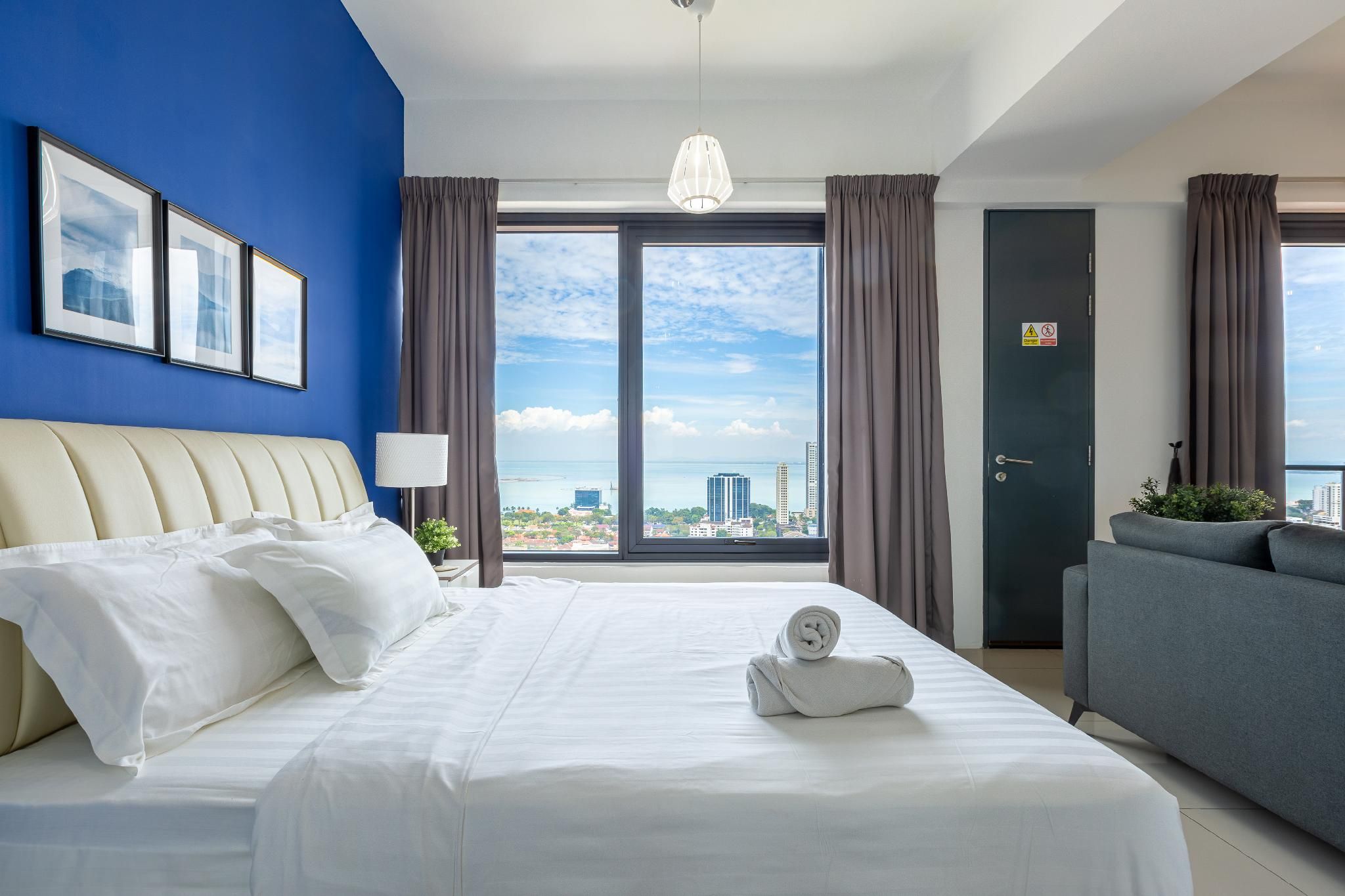 Deluxe Sea View Studio