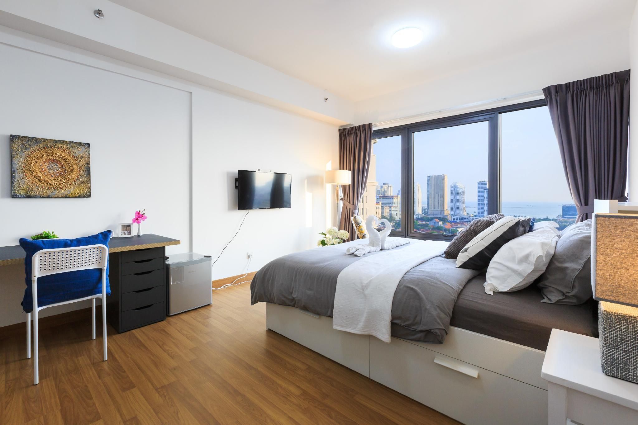 Sea View Studio