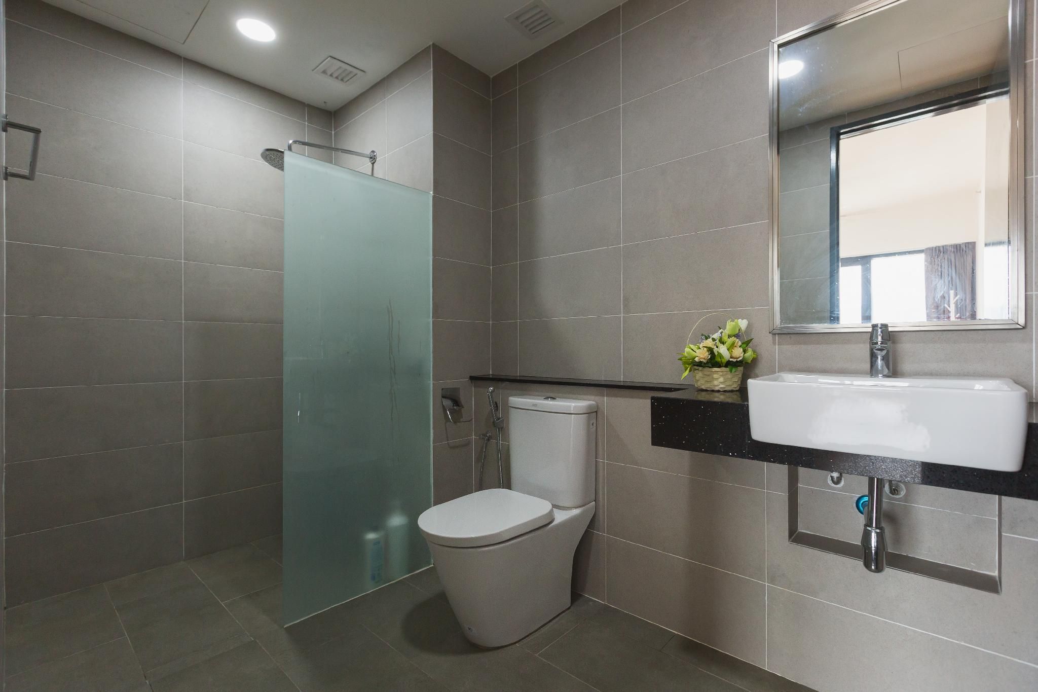3 Bedroom Apartment, City view
