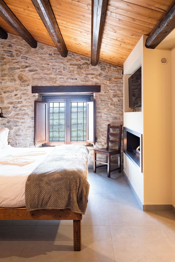 Tenute Baglio Passofondo Family Suite, Garden View