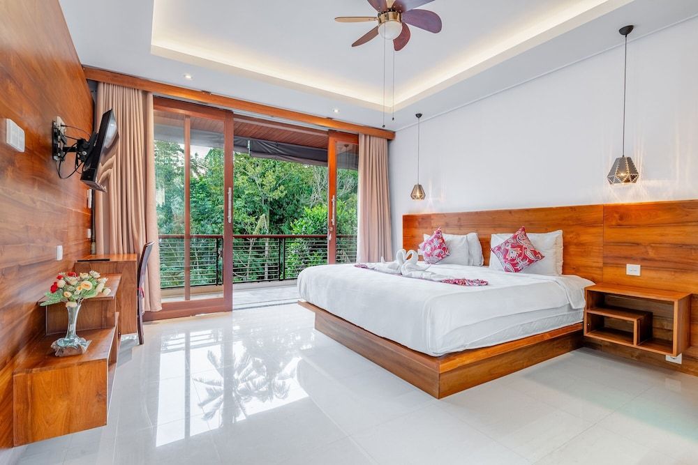 Deluxe Room, 1 King Bed