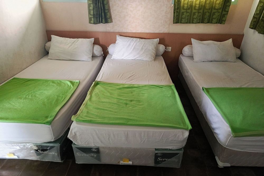 Surga Family House Standard Villa, 3 Bedrooms 2