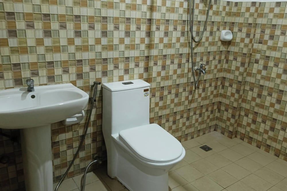 EC Hotel near Laoag Airport Family Room 2