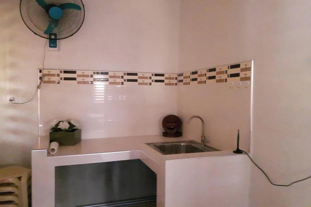 FNT Transient House near Hundred Islands Family Room 3