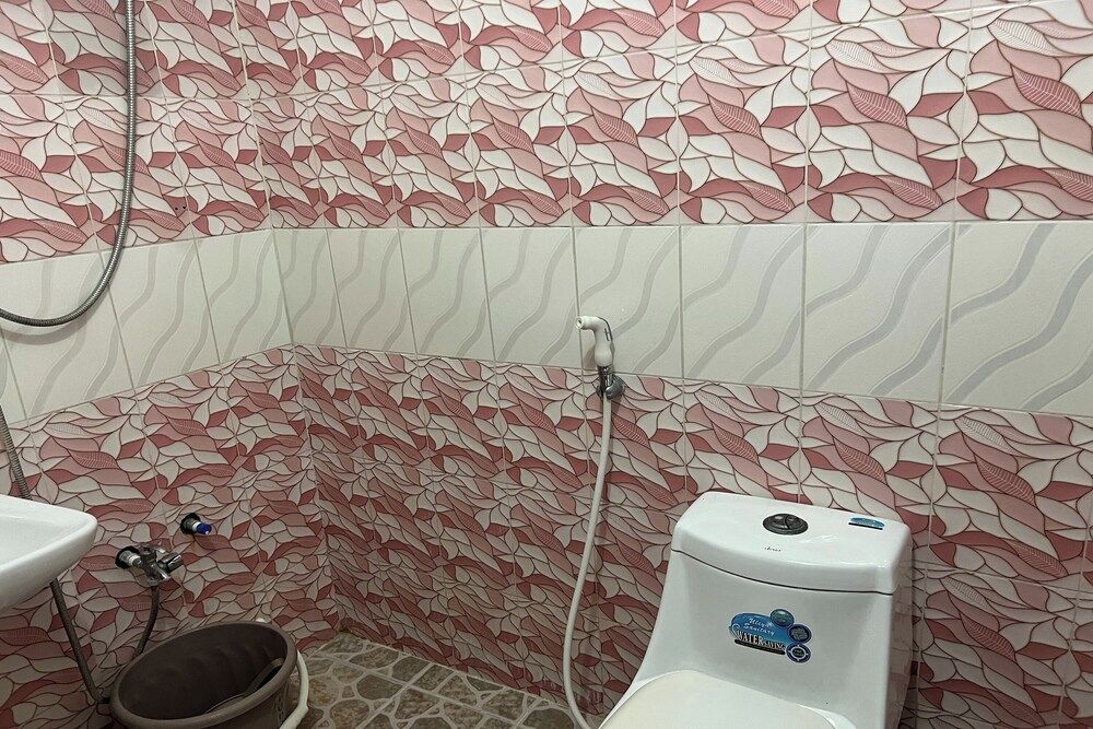 FNT Transient House near Hundred Islands Family Double Room 8