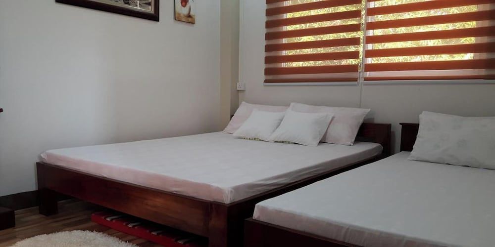 FNT Transient House near Hundred Islands Family Double Room 3