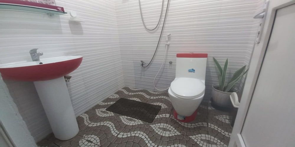 FNT Transient House near Hundred Islands Family Double Room 10