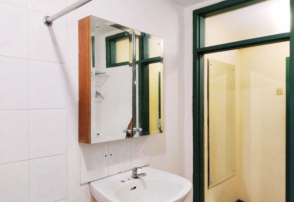 Hotel Grand Astoeti Family Room 10