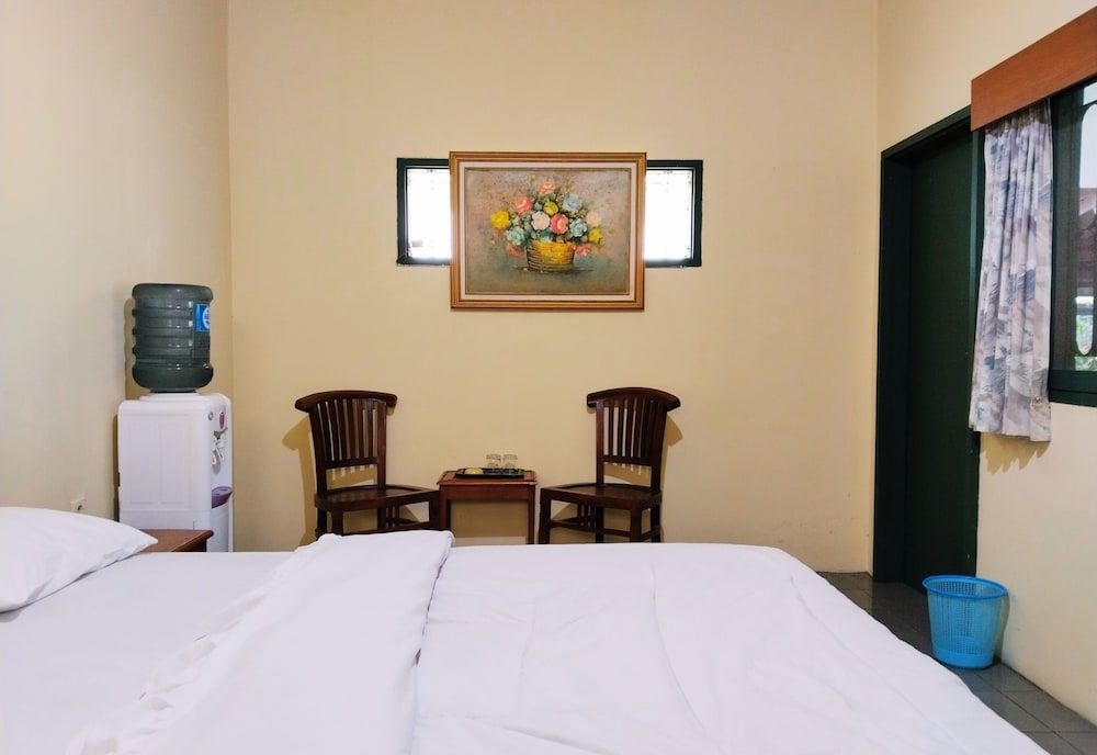 Hotel Grand Astoeti Standard Double Room 3