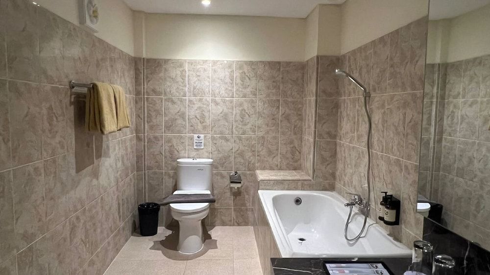 Lovina Haven Boutique Resort Deluxe Double or Twin Room, Garden Area 6