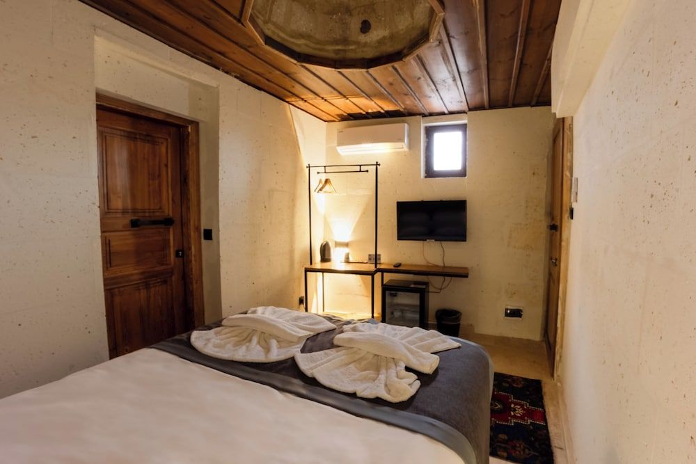 Arkeles Suites