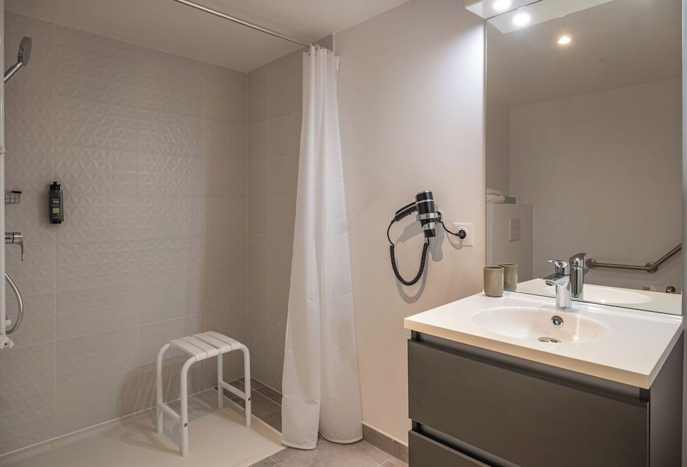 The Originals Residence, Paris Sud Villejuif Classic Apartment, 1 Bedroom 4