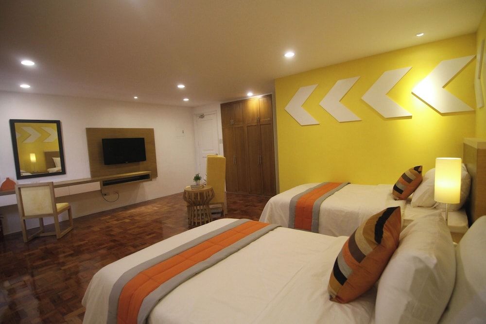 Bryan Condo Suites Makati near Airport Twin Room 4