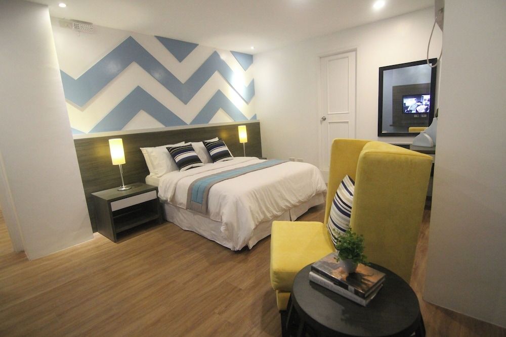 Bryan Condo Suites Makati near Airport Standard Queen 12