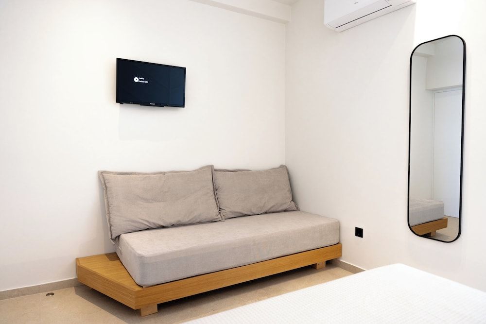 Celestial by Mike Deluxe Triple Room, Balcony, Sea View 32